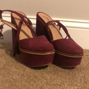 Free People Platforms